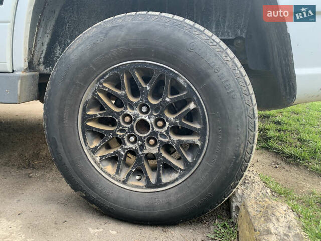 Білий Джип Grand Cherokee, об'ємом двигуна 5.2 л та пробігом 260 тис. км за 6500 $, фото 6 на Automoto.ua