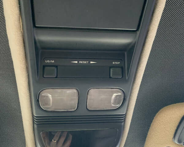 Білий Джип Grand Cherokee, об'ємом двигуна 5.2 л та пробігом 260 тис. км за 6500 $, фото 13 на Automoto.ua