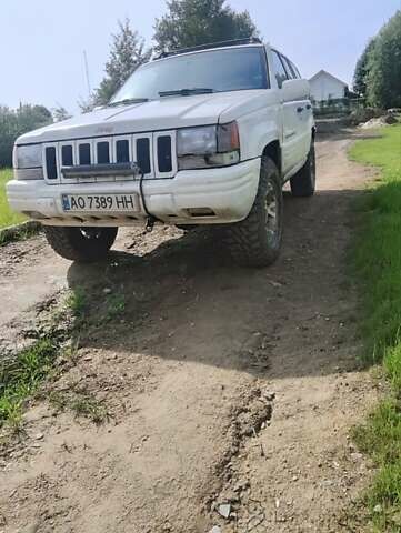 Білий Джип Grand Cherokee, об'ємом двигуна 5.2 л та пробігом 400 тис. км за 5500 $, фото 8 на Automoto.ua