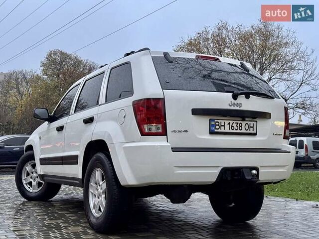 Белый Джип Гранд Чероки, объемом двигателя 4.7 л и пробегом 228 тыс. км за 7400 $, фото 28 на Automoto.ua