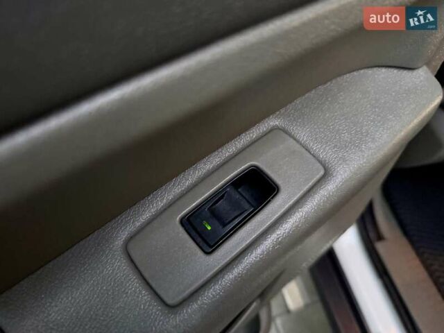 Белый Джип Гранд Чероки, объемом двигателя 4.7 л и пробегом 228 тыс. км за 7400 $, фото 59 на Automoto.ua