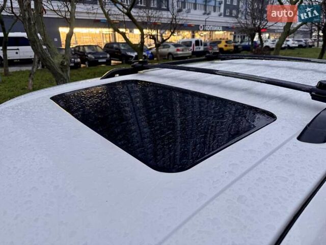 Белый Джип Гранд Чероки, объемом двигателя 4.7 л и пробегом 228 тыс. км за 7400 $, фото 29 на Automoto.ua