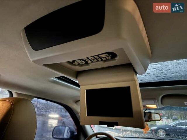 Белый Джип Гранд Чероки, объемом двигателя 4.7 л и пробегом 228 тыс. км за 7400 $, фото 72 на Automoto.ua