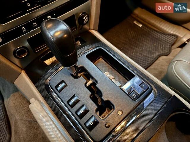 Белый Джип Гранд Чероки, объемом двигателя 4.7 л и пробегом 228 тыс. км за 7400 $, фото 42 на Automoto.ua