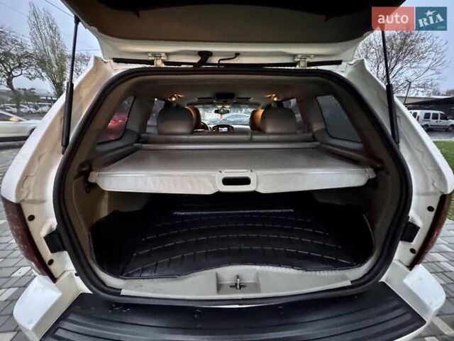 Белый Джип Гранд Чероки, объемом двигателя 4.7 л и пробегом 228 тыс. км за 7400 $, фото 78 на Automoto.ua