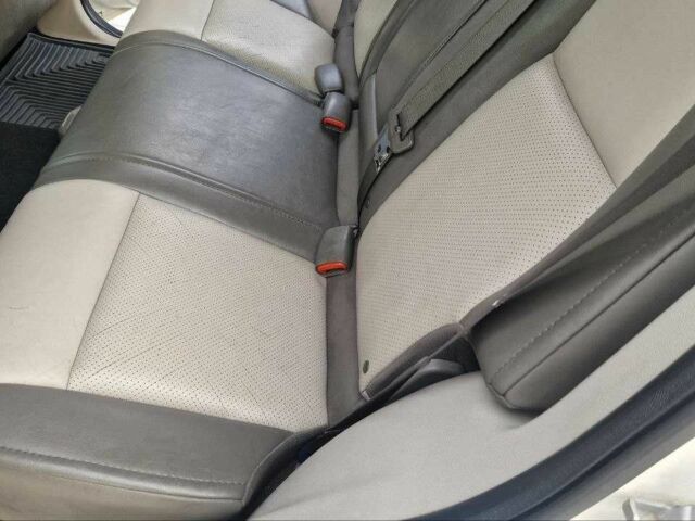 Джип Grand Cherokee 2008 у Дніпро (Дніпропетровську) на Automoto.ua Білий Джип Grand Cherokee, об'ємом двигуна 3 л та пробігом 230 тис. км за 9641 $, фото 7 на Automoto.ua