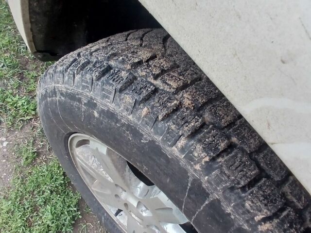 Белый Джип Гранд Чероки, объемом двигателя 3 л и пробегом 398 тыс. км за 6999 $, фото 3 на Automoto.ua