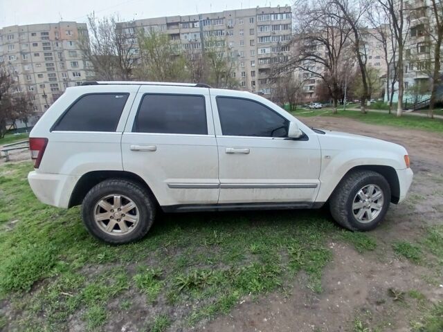 Белый Джип Гранд Чероки, объемом двигателя 3 л и пробегом 398 тыс. км за 6999 $, фото 4 на Automoto.ua
