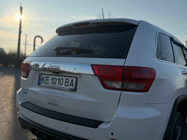 Белый Джип Гранд Чероки, объемом двигателя 3.6 л и пробегом 263 тыс. км за 14499 $, фото 3 на Automoto.ua