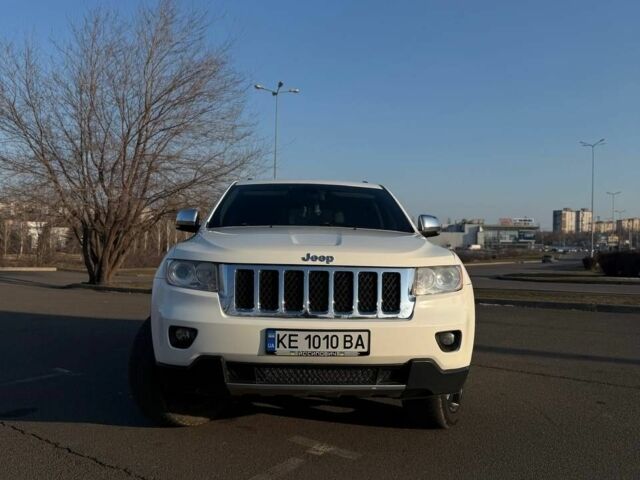 Белый Джип Гранд Чероки, объемом двигателя 3.6 л и пробегом 263 тыс. км за 14499 $, фото 4 на Automoto.ua