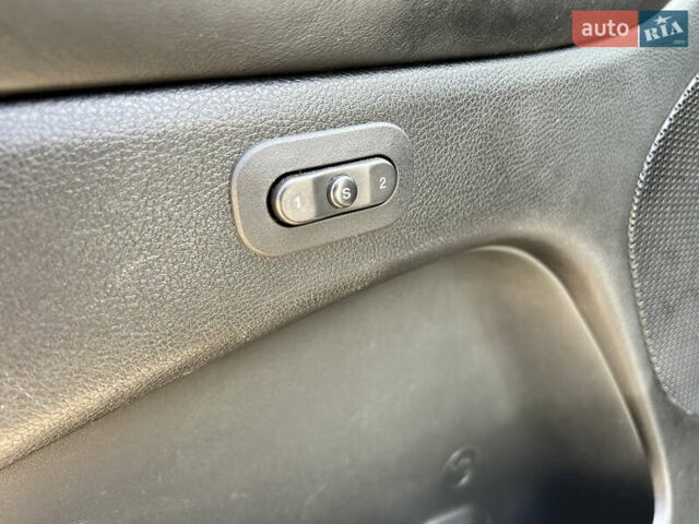 Белый Джип Гранд Чероки, объемом двигателя 2.99 л и пробегом 285 тыс. км за 12999 $, фото 25 на Automoto.ua