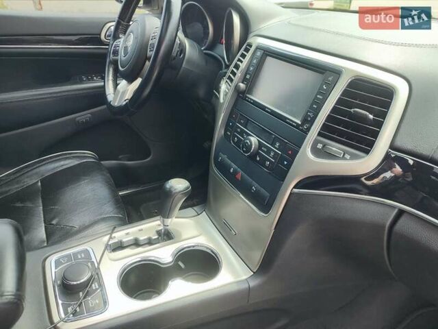 Білий Джип Grand Cherokee, об'ємом двигуна 3 л та пробігом 285 тис. км за 12900 $, фото 13 на Automoto.ua