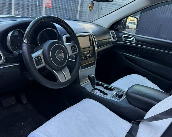 Білий Джип Grand Cherokee, об'ємом двигуна 2.99 л та пробігом 250 тис. км за 12999 $, фото 15 на Automoto.ua