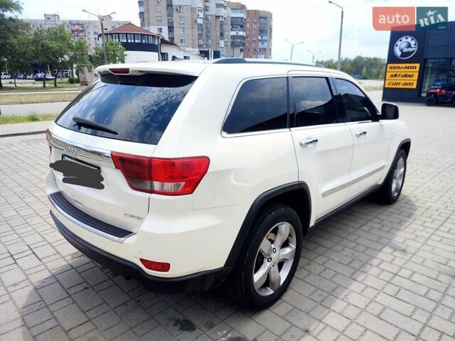 Білий Джип Grand Cherokee, об'ємом двигуна 3 л та пробігом 285 тис. км за 12900 $, фото 8 на Automoto.ua