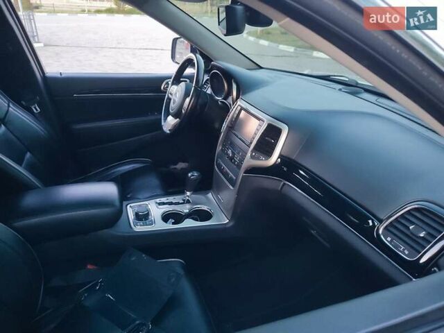 Белый Джип Гранд Чероки, объемом двигателя 3 л и пробегом 285 тыс. км за 12450 $, фото 5 на Automoto.ua