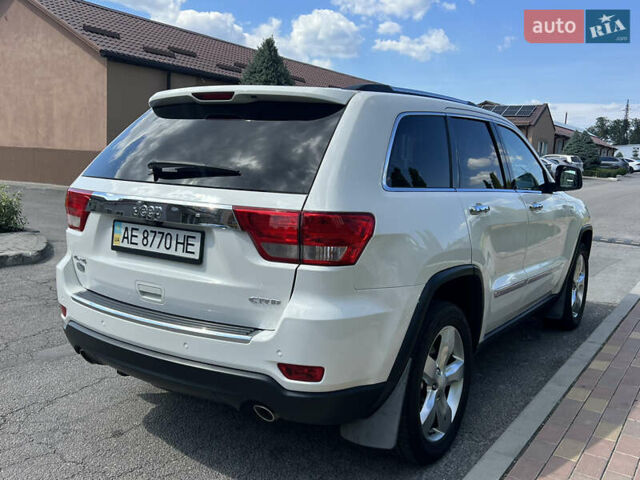 Білий Джип Grand Cherokee, об'ємом двигуна 2.99 л та пробігом 290 тис. км за 15500 $, фото 7 на Automoto.ua