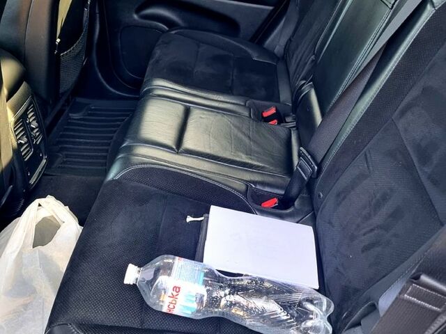 Белый Джип Гранд Чероки, объемом двигателя 3 л и пробегом 255 тыс. км за 20500 $, фото 11 на Automoto.ua