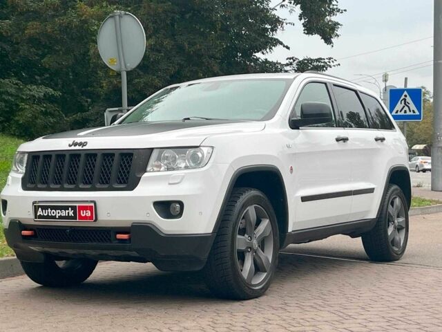 Білий Джип Grand Cherokee, об'ємом двигуна 3 л та пробігом 176 тис. км за 14990 $, фото 1 на Automoto.ua
