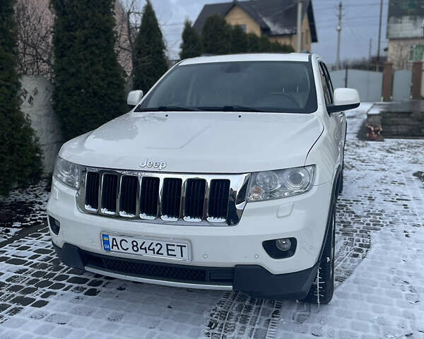 Білий Джип Grand Cherokee, об'ємом двигуна 2.99 л та пробігом 189 тис. км за 18000 $, фото 1 на Automoto.ua