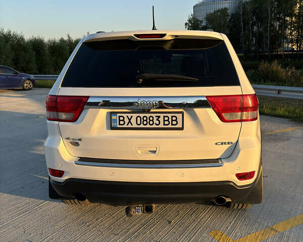 Джип Гранд Чероки 2012 в Волочиске на Automoto.ua Белый Джип Гранд Чероки, объемом двигателя 2.99 л и пробегом 203 тыс. км за 17000 $, фото 3 на Automoto.ua