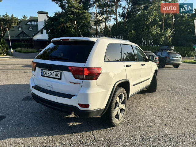 Белый Джип Гранд Чероки, объемом двигателя 2.99 л и пробегом 175 тыс. км за 17900 $, фото 29 на Automoto.ua