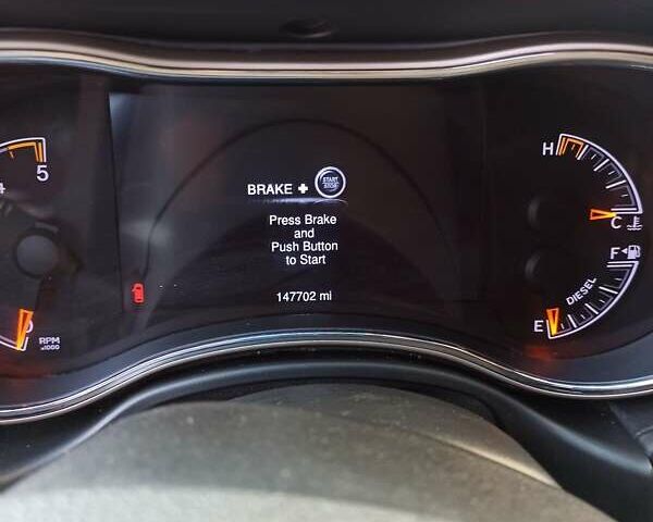Білий Джип Grand Cherokee, об'ємом двигуна 2.99 л та пробігом 237 тис. км за 17900 $, фото 11 на Automoto.ua