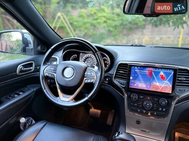 Белый Джип Гранд Чероки, объемом двигателя 3.6 л и пробегом 179 тыс. км за 18300 $, фото 4 на Automoto.ua