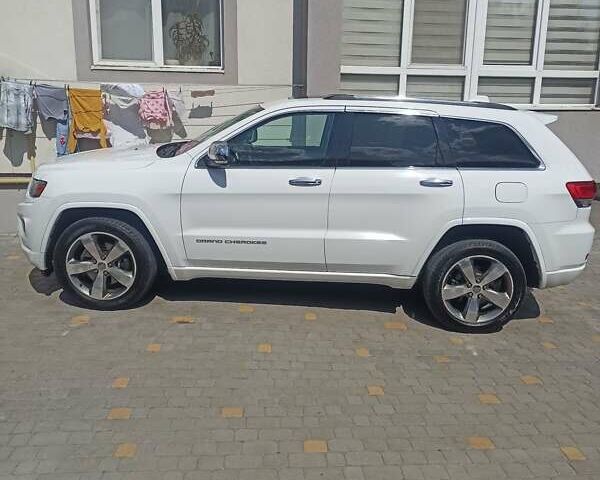 Білий Джип Grand Cherokee, об'ємом двигуна 2.99 л та пробігом 237 тис. км за 17900 $, фото 3 на Automoto.ua