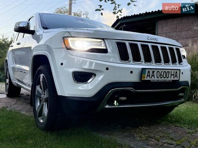 Белый Джип Гранд Чероки, объемом двигателя 3.6 л и пробегом 179 тыс. км за 18300 $, фото 1 на Automoto.ua