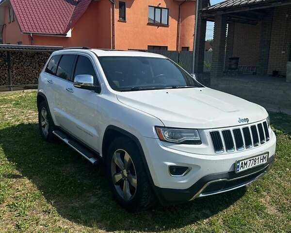 Джип Grand Cherokee 2013 у Житомирі на Automoto.ua Білий Джип Grand Cherokee, об'ємом двигуна 2.99 л та пробігом 232 тис. км за 20000 $, фото 18 на Automoto.ua