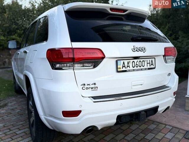 Белый Джип Гранд Чероки, объемом двигателя 3.6 л и пробегом 179 тыс. км за 18300 $, фото 2 на Automoto.ua