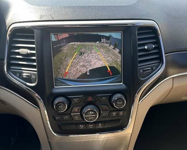 Белый Джип Гранд Чероки, объемом двигателя 2.99 л и пробегом 230 тыс. км за 19700 $, фото 15 на Automoto.ua
