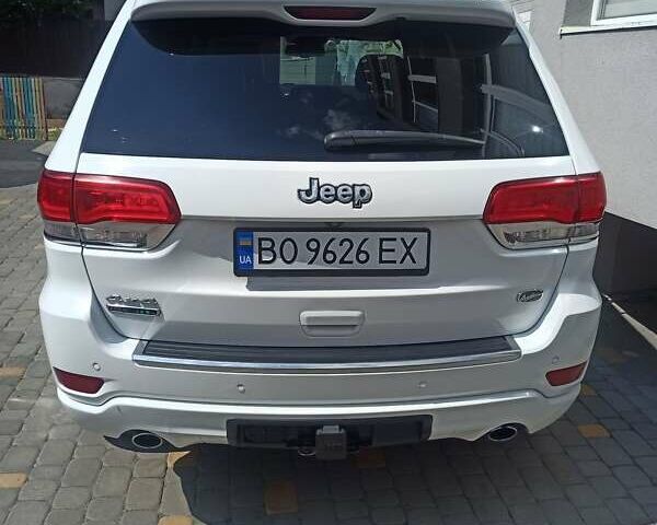 Білий Джип Grand Cherokee, об'ємом двигуна 2.99 л та пробігом 237 тис. км за 17900 $, фото 2 на Automoto.ua