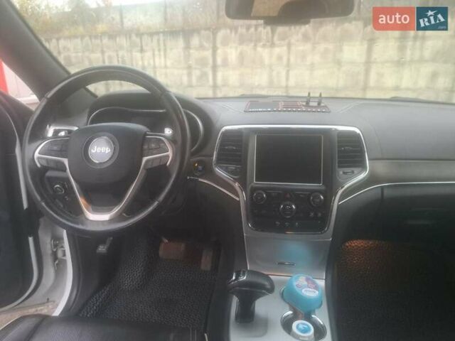 Белый Джип Гранд Чероки, объемом двигателя 2.99 л и пробегом 190 тыс. км за 19800 $, фото 9 на Automoto.ua