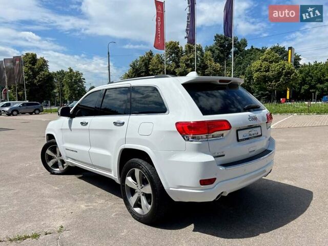 Білий Джип Grand Cherokee, об'ємом двигуна 2.99 л та пробігом 159 тис. км за 17900 $, фото 5 на Automoto.ua