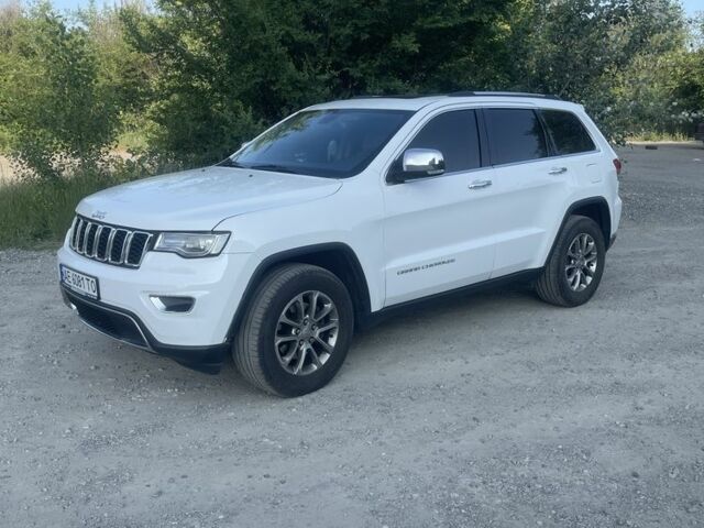 Джип Гранд Чероки 2014 в Днепре (Днепропетровске) на Automoto.ua Белый Джип Гранд Чероки, объемом двигателя 3.6 л и пробегом 164 тыс. км за 21000 $, фото 1 на Automoto.ua