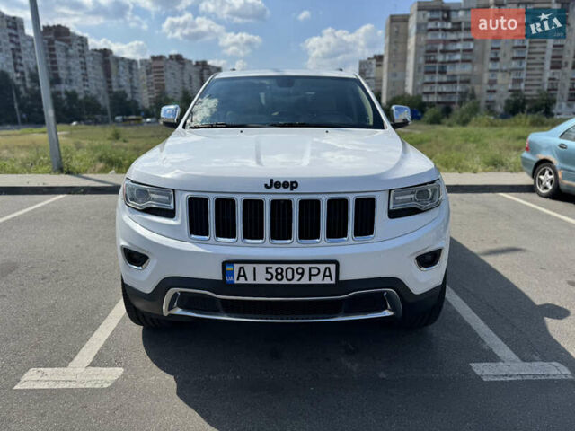 Белый Джип Гранд Чероки, объемом двигателя 2.99 л и пробегом 205 тыс. км за 19500 $, фото 3 на Automoto.ua