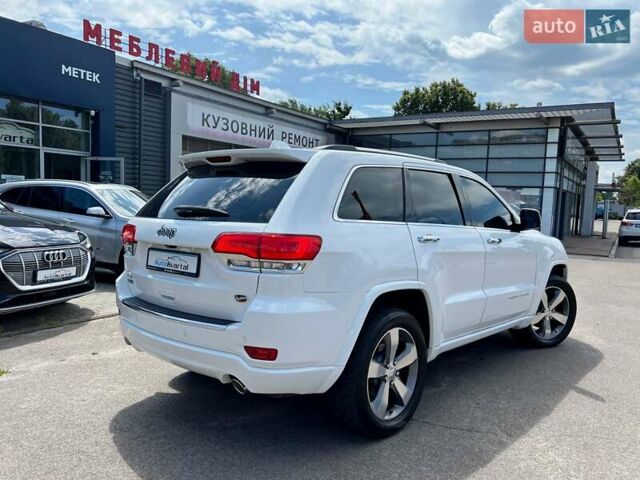 Білий Джип Grand Cherokee, об'ємом двигуна 2.99 л та пробігом 159 тис. км за 17900 $, фото 7 на Automoto.ua