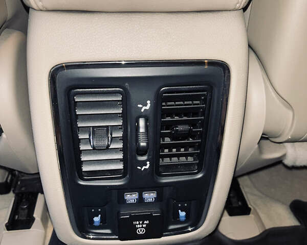 Білий Джип Grand Cherokee, об'ємом двигуна 2.99 л та пробігом 191 тис. км за 21000 $, фото 43 на Automoto.ua
