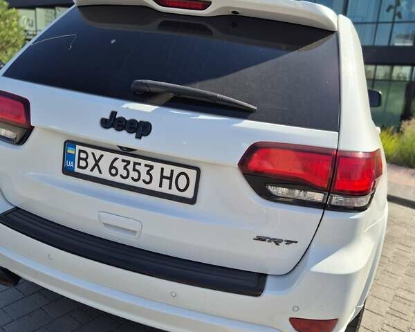 Білий Джип Grand Cherokee, об'ємом двигуна 3.6 л та пробігом 240 тис. км за 25000 $, фото 2 на Automoto.ua