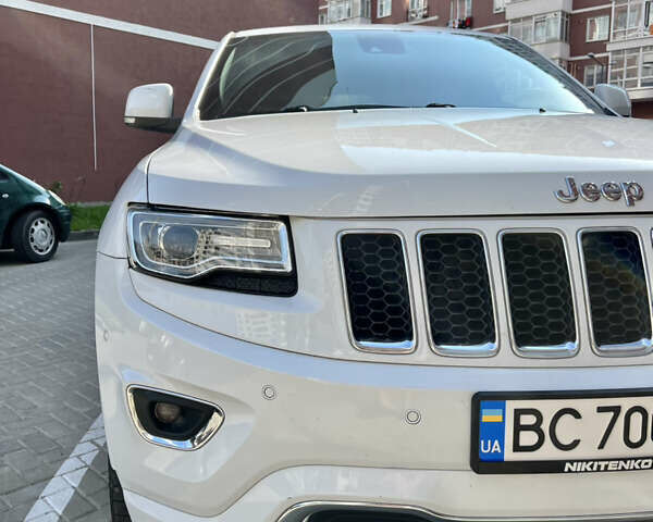 Белый Джип Гранд Чероки, объемом двигателя 2.99 л и пробегом 210 тыс. км за 21600 $, фото 3 на Automoto.ua