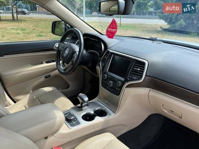Білий Джип Grand Cherokee, об'ємом двигуна 2.99 л та пробігом 173 тис. км за 21800 $, фото 8 на Automoto.ua