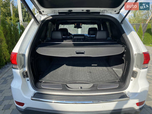 Білий Джип Grand Cherokee, об'ємом двигуна 3.6 л та пробігом 110 тис. км за 27000 $, фото 9 на Automoto.ua