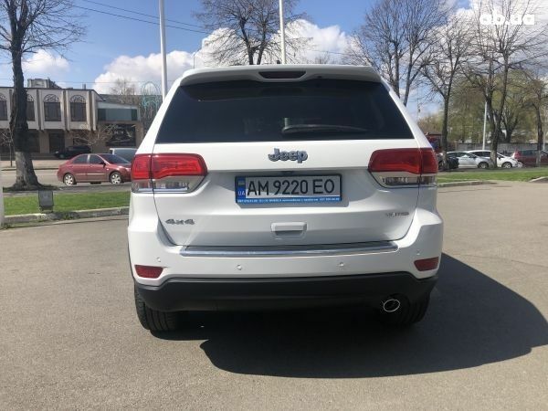 Белый Джип Гранд Чероки, объемом двигателя 3.6 л и пробегом 100 тыс. км за 23900 $, фото 7 на Automoto.ua