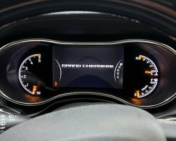 Белый Джип Гранд Чероки, объемом двигателя 2.99 л и пробегом 210 тыс. км за 21600 $, фото 20 на Automoto.ua