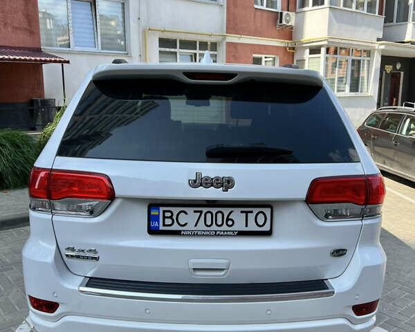 Белый Джип Гранд Чероки, объемом двигателя 2.99 л и пробегом 210 тыс. км за 21600 $, фото 8 на Automoto.ua