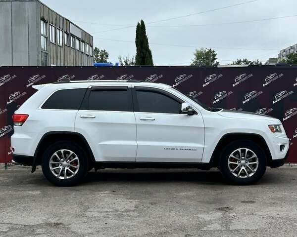 Білий Джип Grand Cherokee, об'ємом двигуна 3.6 л та пробігом 238 тис. км за 17000 $, фото 3 на Automoto.ua