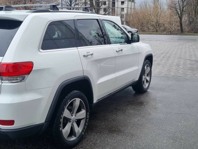 Білий Джип Grand Cherokee, об'ємом двигуна 0.36 л та пробігом 146 тис. км за 22999 $, фото 6 на Automoto.ua