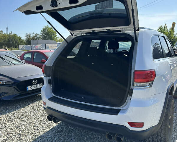 Белый Джип Гранд Чероки, объемом двигателя 3.6 л и пробегом 113 тыс. км за 19999 $, фото 24 на Automoto.ua