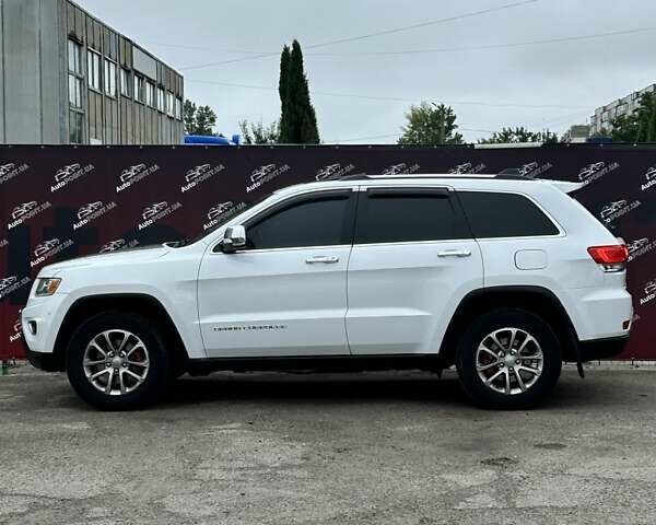 Білий Джип Grand Cherokee, об'ємом двигуна 3.6 л та пробігом 238 тис. км за 17000 $, фото 4 на Automoto.ua
